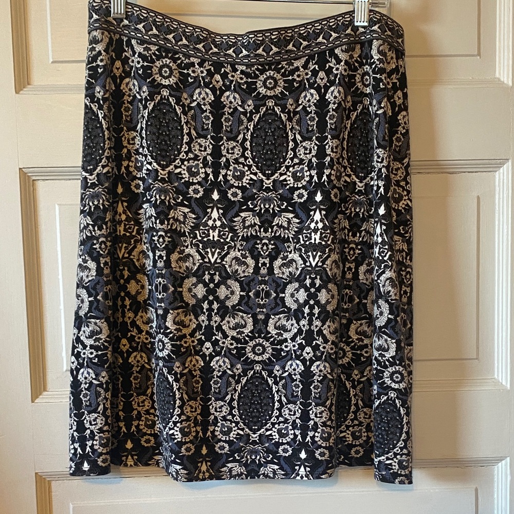 Max Studio Black, Blue, and White A-Line Skirt